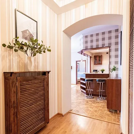 Queens Superior Centrum