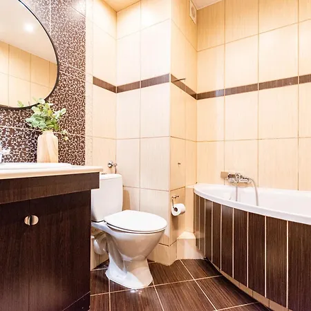 Queens Superior Centrum Lublin