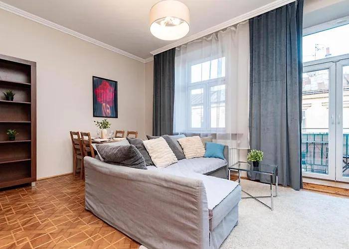 Queens Superior Centrum Lejlighed